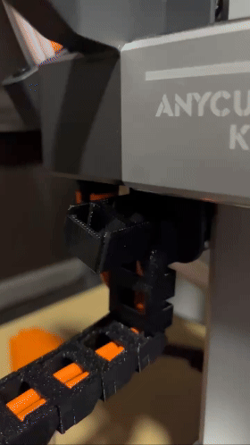 Xích dẫn cáp bên hông cho Kobra 3 kèm ngàm camera có thể tháo rời - Image 5