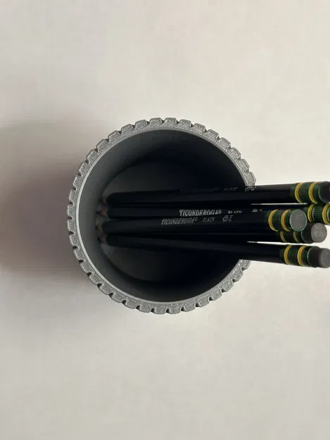 Ống cắm bút hiện đại thiết kế gân xoắn ốc - Image 3