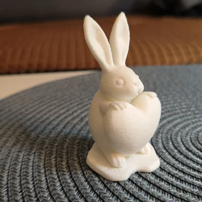 Mô hình 3D chú thỏ ôm trái tim trang trí Lễ Phục Sinh xinh xắn