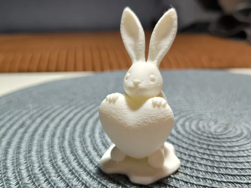 Mô hình 3D chú thỏ ôm trái tim trang trí Lễ Phục Sinh xinh xắn - Image 5