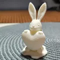 Mô hình 3D chú thỏ ôm trái tim trang trí Lễ Phục Sinh xinh xắn - Thumbnail 5