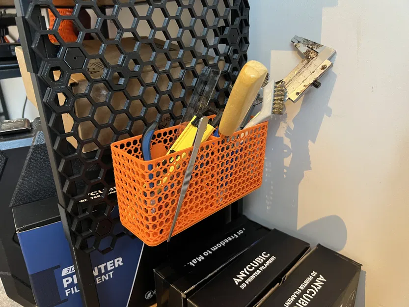 Khay đựng dụng cụ 3D chuyên dụng cho hệ thống tường tổ ong - Image 1