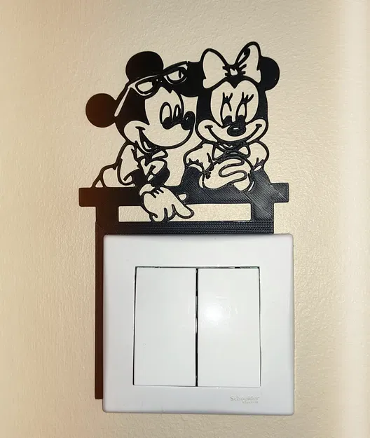 Nắp che công tắc đèn trang trí – Mickey và Minnie Mouse - Image 1