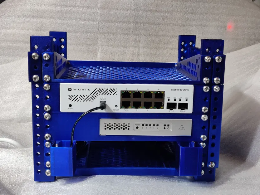 Ngàm gắn Server Rack 10 inch cho switch MikroTik CSS610-8G-2S+ và CRS305-1G-4S+ - Image 1