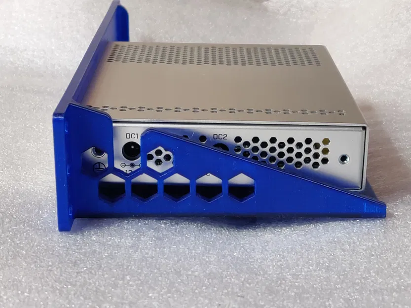 Ngàm gắn Server Rack 10 inch cho switch MikroTik CSS610-8G-2S+ và CRS305-1G-4S+ - Image 6