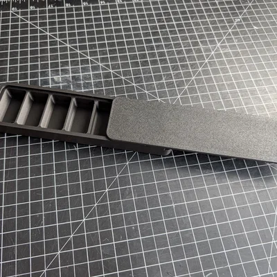 Hộp đựng thuốc 7 ngày (Pill box) tiện lợi, có nam châm giữ nắp