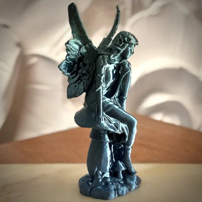 Mô hình Nàng tiên ngồi trên nấm (Fairy Sitting on Mushrooms)