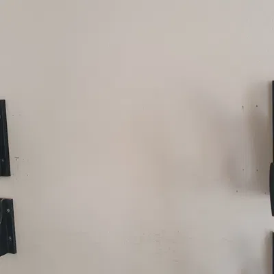 Giá treo kiếm gắn tường (Wall Sword Holder) in 3D chắc chắn, tiện lợi