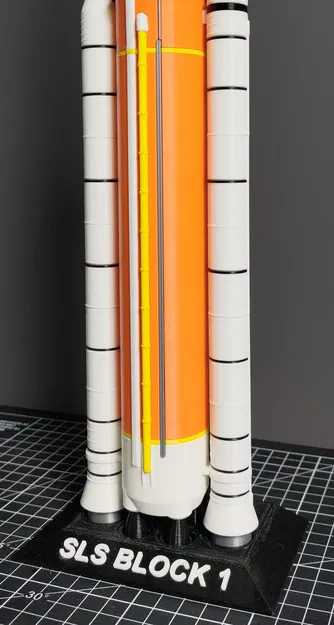 Mô hình tên lửa SLS Block 1 (Tỷ lệ 1:200) - Image 7