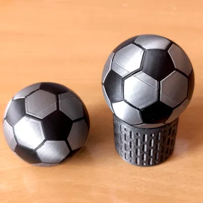Hộp đựng hình quả bóng đá (soccer ball box)
