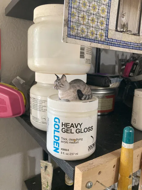 Mô hình Mèo nằm dáng bánh mì (Cat Loaf - Mắt nhắm) - Image 2