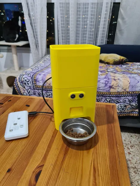 Máy cho thú cưng ăn tự động The CHONK feeder - Image 3