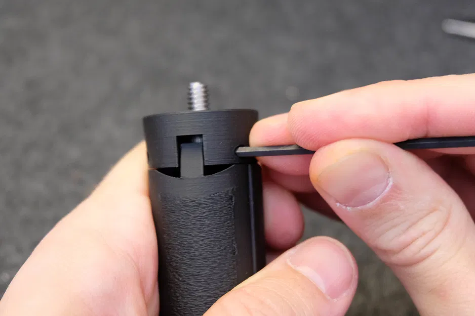 The Ultimate Mini Tripod - Chân máy ảnh bỏ túi siêu bền - Image 14