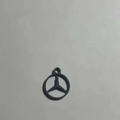 Móc khóa logo Mercedes-Benz in 3D nhỏ gọn, tinh tế