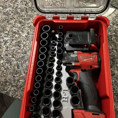 Khay đựng bộ đầu tuýp 43pc và máy M18 Stubby cho Milwaukee Packout