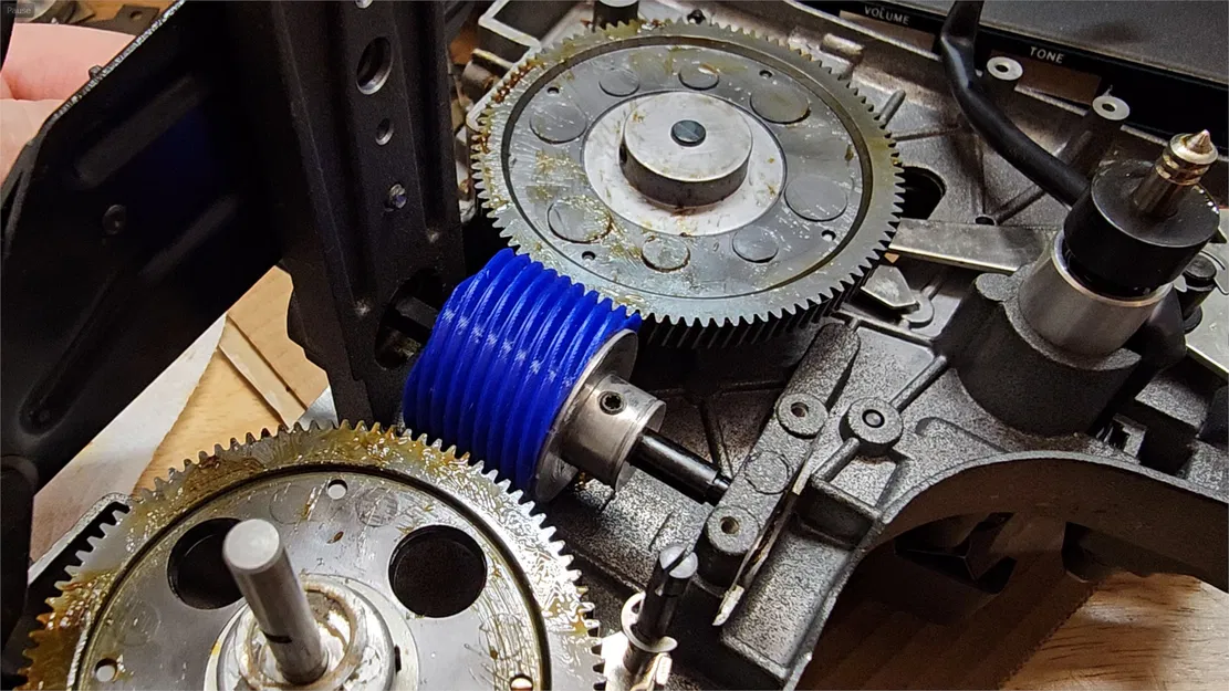 Bánh răng trục vít (Worm Gear) cho máy chiếu Bell & Howell Filmosound - Image 1