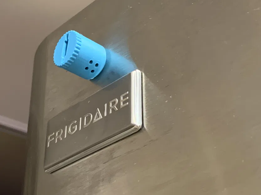 Hộp Đựng Dụng Cụ Huấn Luyện Đánh Hơi Cho Chó - Loại Nam Châm - Image 1