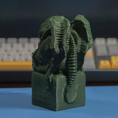Mô hình tượng thần Cthulhu trên bệ đá - Đồ trang trí in 3D độc đáo