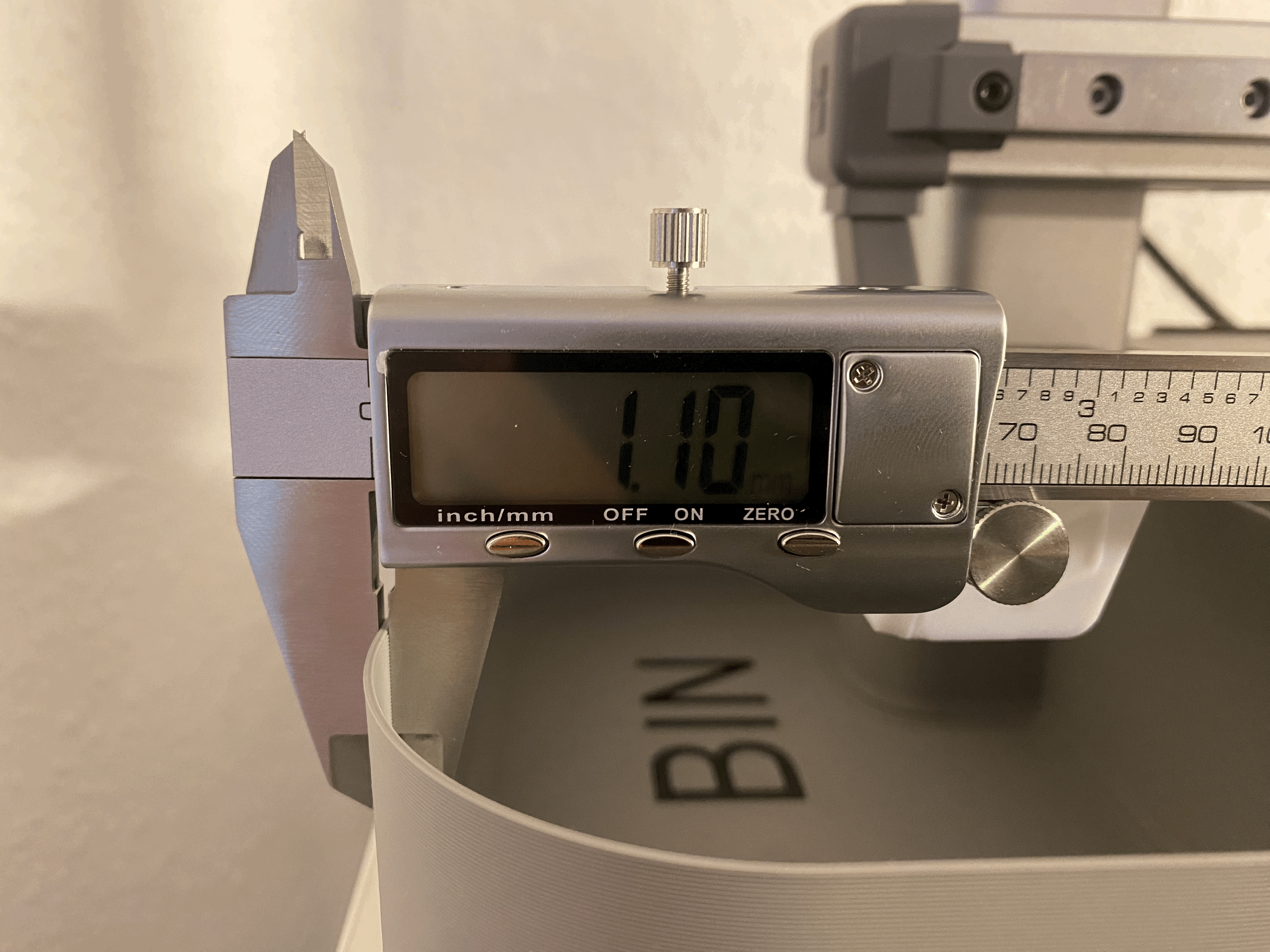 Thùng đựng rác nhựa thừa cho Bambu Lab A1 - Thumbnail 5