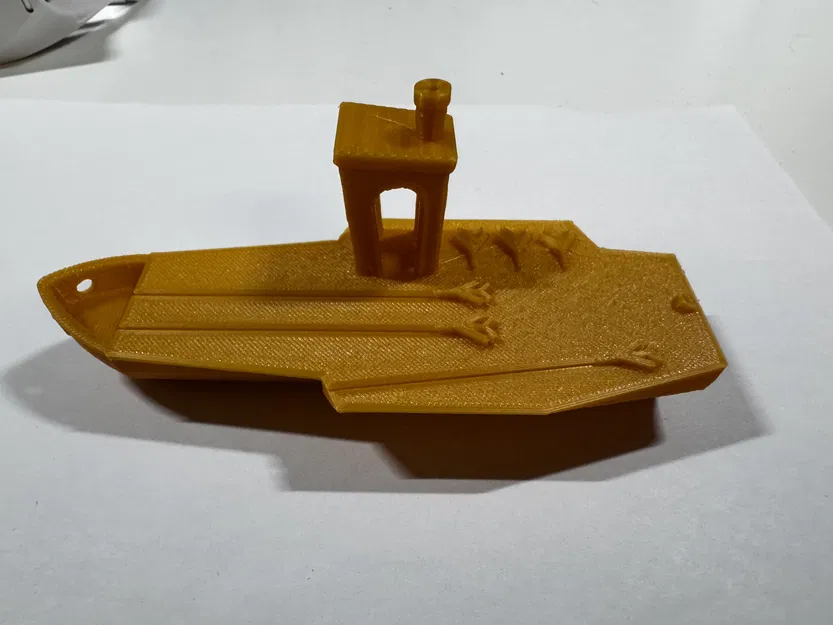 Mô hình in 3D tàu sân bay Nimitz Class Benchy ấn tượng - Image 1