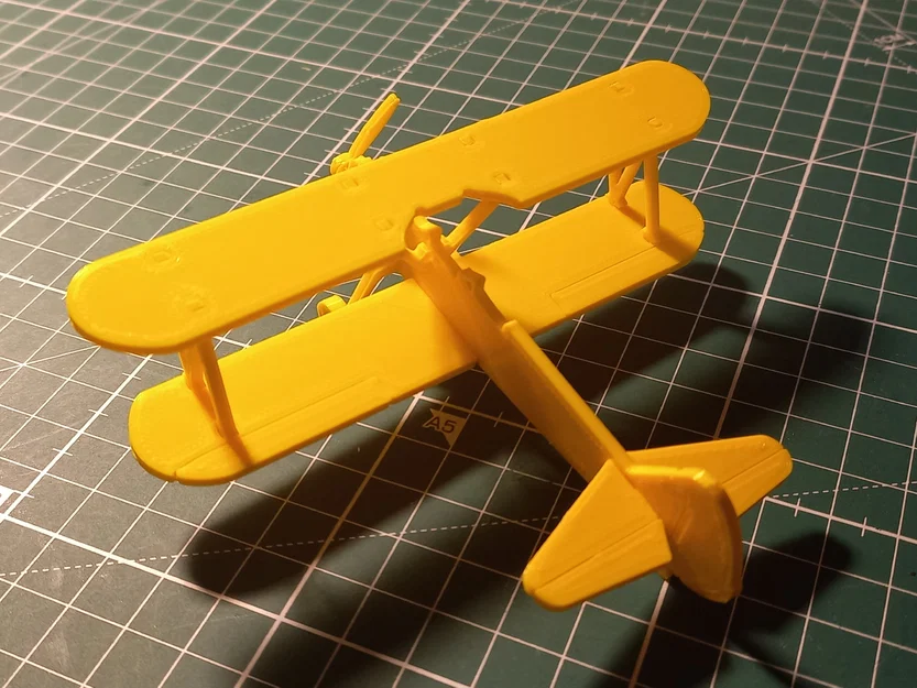 Mô hình lắp ráp Kit Card Boeing-Stearman Model 75 - Image 2