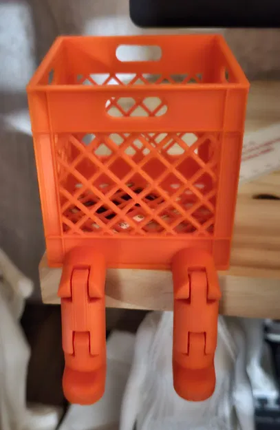 Mô hình giỏ sữa mini với chân khớp linh hoạt trang trí bàn làm việc - Image 1