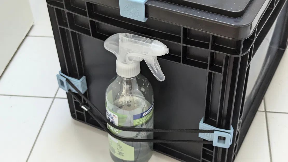 Kẹp gắn dây bungee cho thùng Auer Eurobox và nhà vệ sinh Trobolo - Image 4