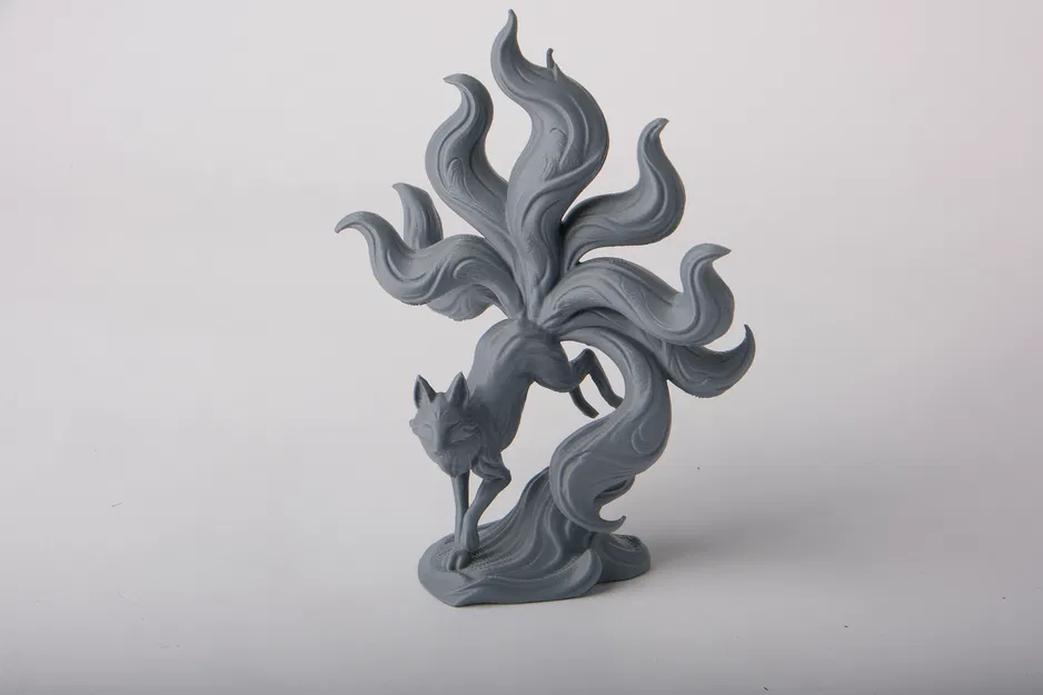 Tác phẩm điêu khắc hồ ly chín đuôi Kitsune thanh lịch - Image 2