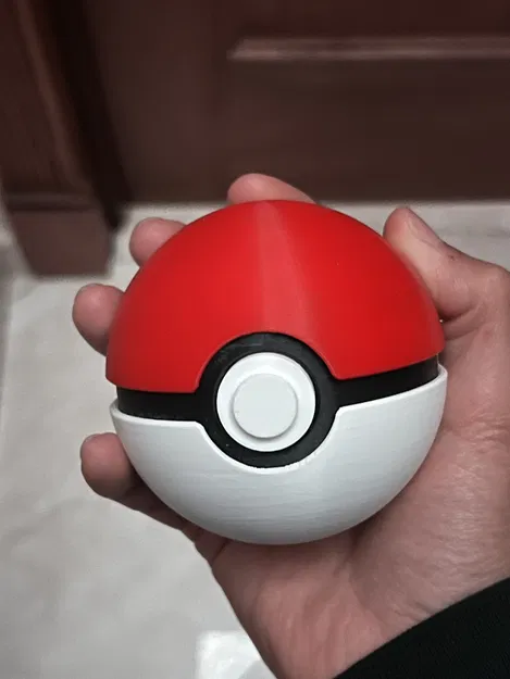 Mô hình Pokeball kích thước thật (Life Sized) - Image 1
