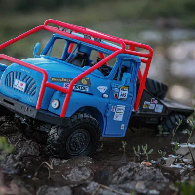 Mô hình xe tải Tatra T-138 Trial (Tỉ lệ 1/18)