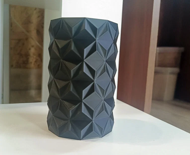 Bình hoa đa giác (Polygonal Vase) trang trí nội thất hiện đại - Image 3