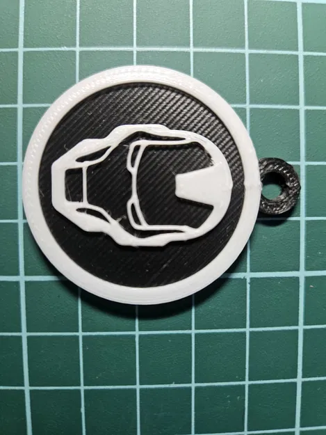 Móc khóa logo Ironman Marvel - Image 3