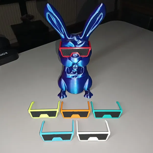 Mô hình EXTRUDR Easter Bunny 2017 kèm kính mát và tròng kính riêng biệt - Image 2