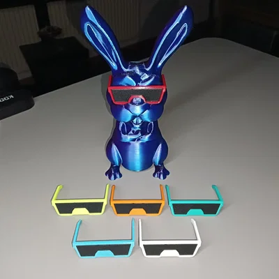 Mô hình EXTRUDR Easter Bunny 2017 kèm kính mát và tròng kính riêng biệt