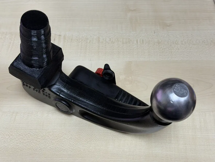 Nắp che đầu móc kéo AHK - Phụ kiện lưu trữ trên xe VW, Seat, Skoda - Image 1