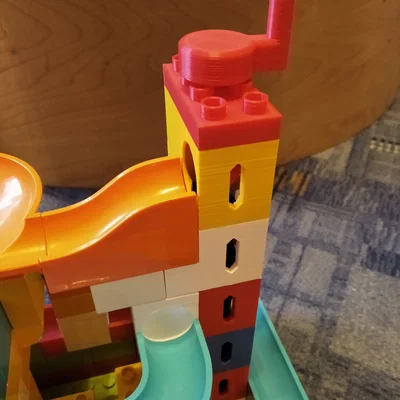 Băng chuyền nâng bi cho Lego Duplo và Hubelino