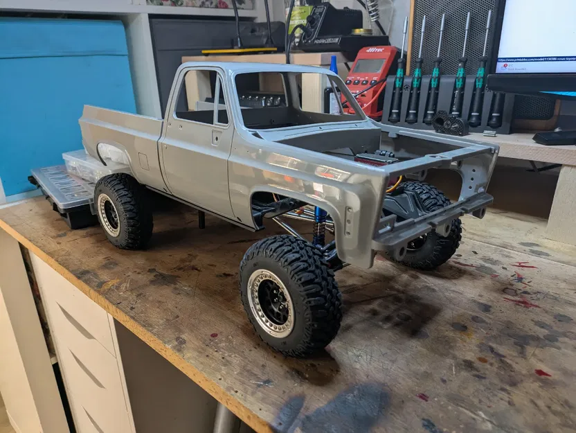 Vanquish VS4-10 - Các linh kiện Chassis / Tháp giảm xóc / Ngàm gắn thân xe / Khay pin - Image 15