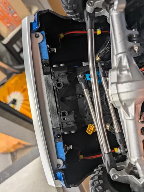 Vanquish VS4-10 - Các linh kiện Chassis / Tháp giảm xóc / Ngàm gắn thân xe / Khay pin - Image 20