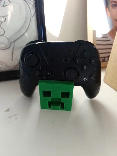 Giá đỡ tay cầm chơi game phong cách Minecraft cực chất - Image 1