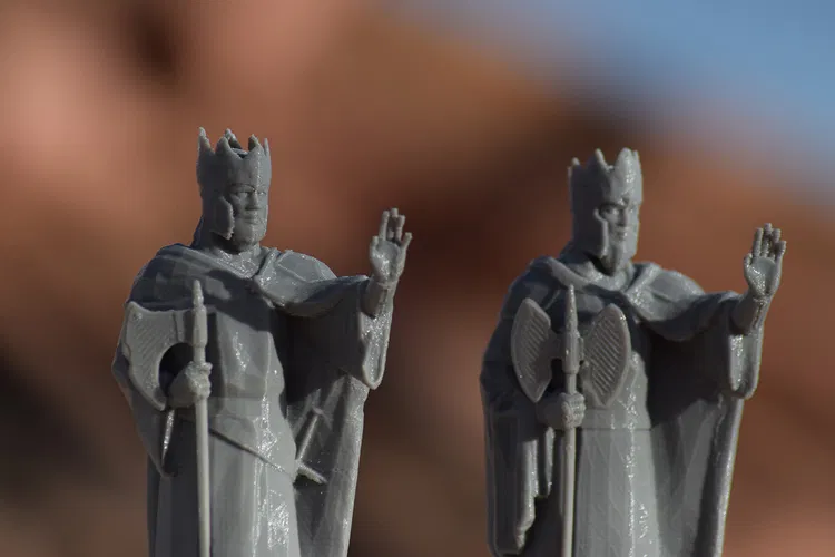 Argonath - Tượng đài từ The Lord of the Rings Online - Image 1