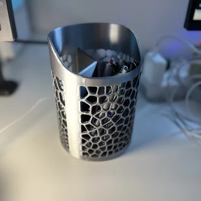 Ống cắm bút Voronoi