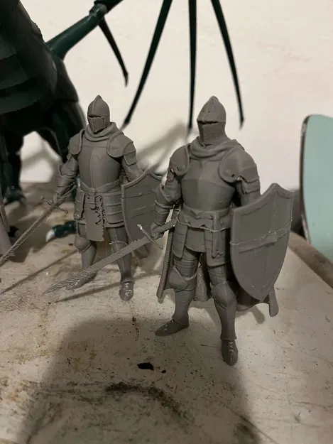 Mô hình Hiệp sĩ cầm kiếm và khiên - Lấy cảm hứng từ Kingdom Come - Image 5