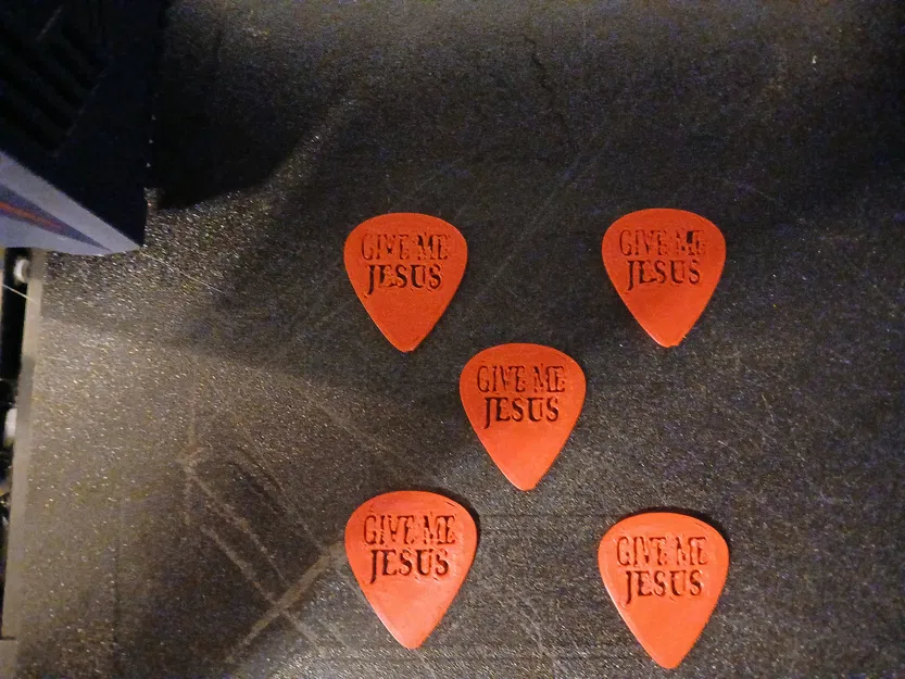 Miếng gảy đàn Guitar hình Chúa Jesus - Image 1
