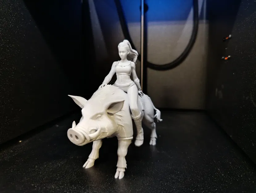 Boar Rider – Tượng nữ chiến binh cưỡi heo rừng siêu chi tiết - Image 2