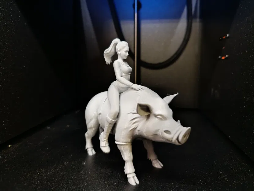 Boar Rider – Tượng nữ chiến binh cưỡi heo rừng siêu chi tiết - Image 3