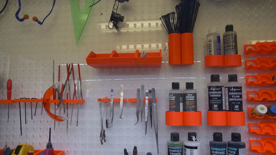 Bộ hệ thống giá treo Pegboard đa năng cho xưởng làm mô hình - Image 6