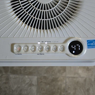 Nắp che nút bấm cho máy hút ẩm Midea Cube