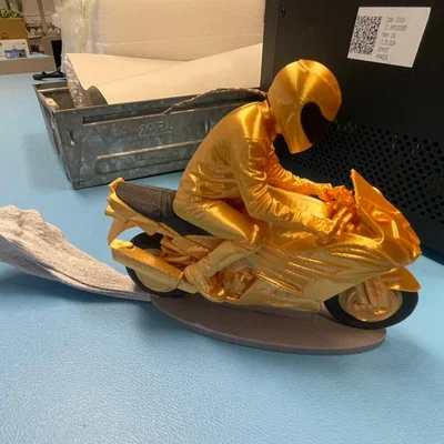 Biker Tăng Tốc Trong Đám Bụi Mù (Đa Sắc)