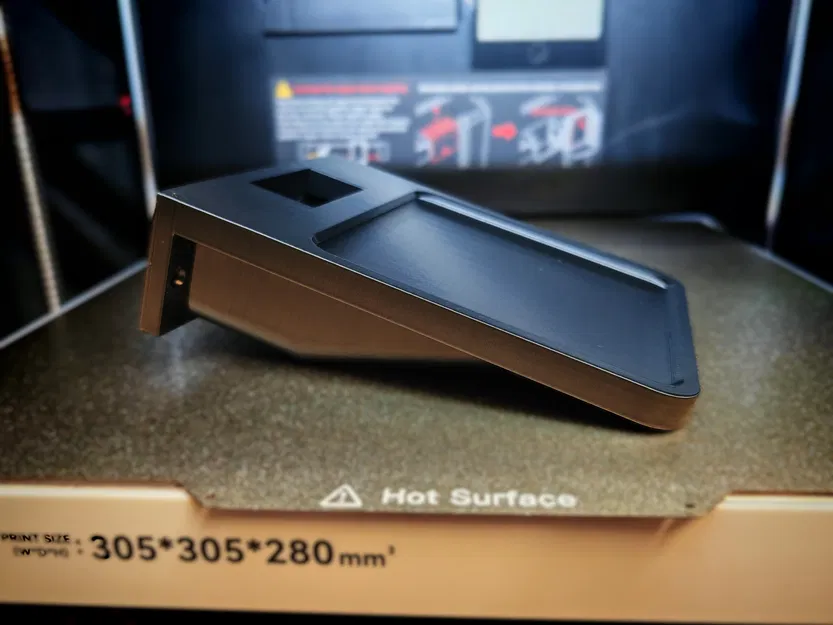 Kệ gắn tường tối ưu cho thiết bị UniFi Express 7 (UX7) - Image 6