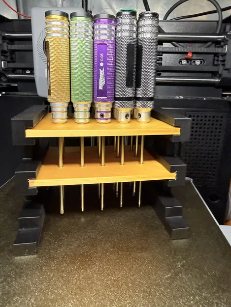 Giá đỡ tuốc nơ vít lục giác tiện lợi cho bàn làm việc DIY - Image 1